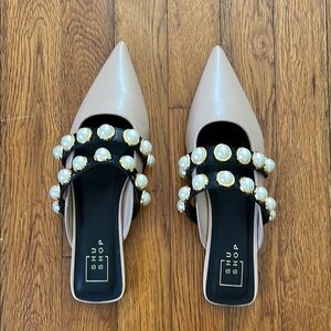 ShuShop Women's Pearl Embellished Tan Mules